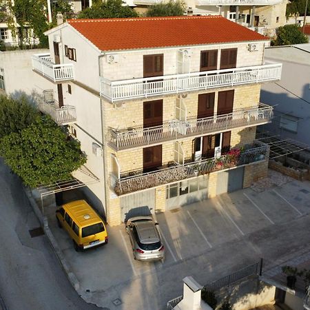 Apartments Duvnjak Omiš Esterno foto